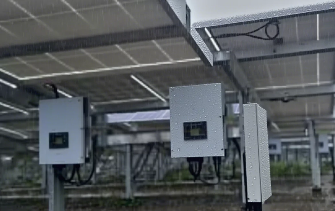 空氣濕度飆升至90%以上,光伏逆變器該如何“濕”中求穩?