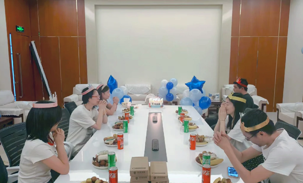 以夏之名 共赴美好 ‖ 7月員工生日會