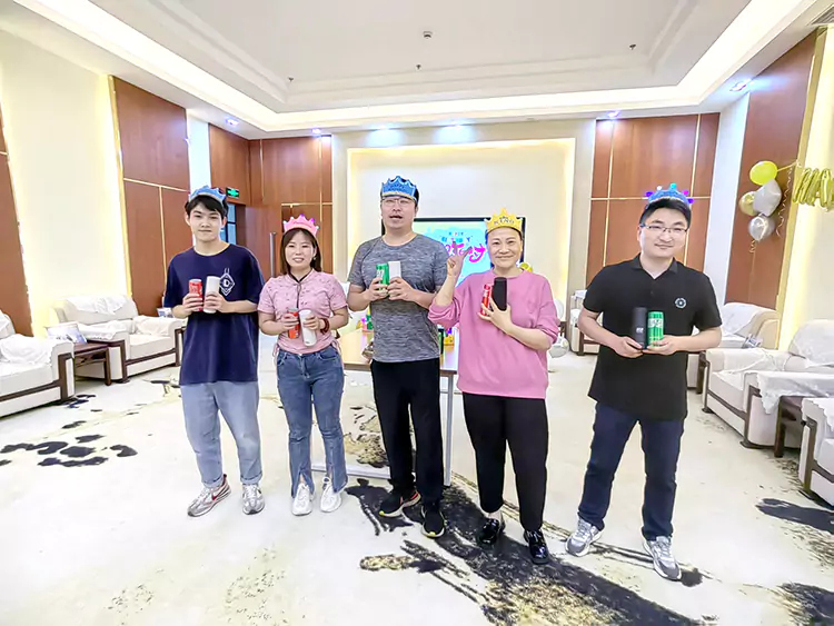 相約520，溫暖前行  匯玨網(wǎng)絡(luò)上海員工生日會(huì)