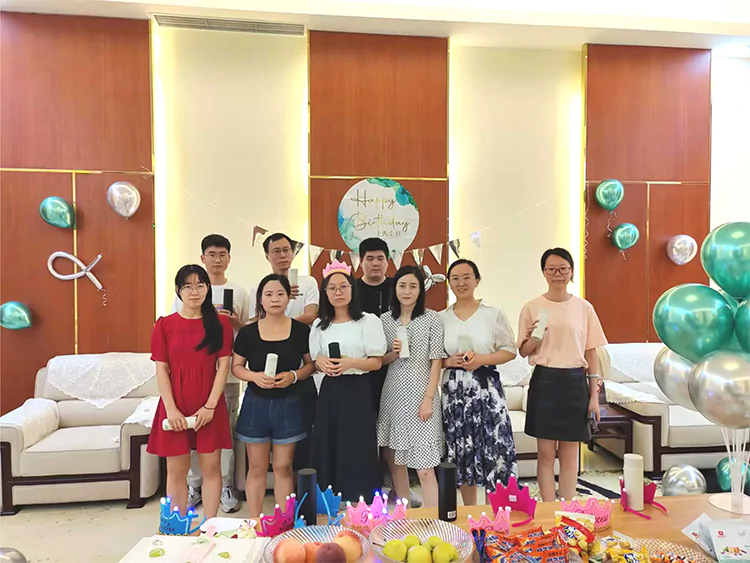 繽紛夏日，悅享生辰  匯玨網(wǎng)絡7月員工生日會